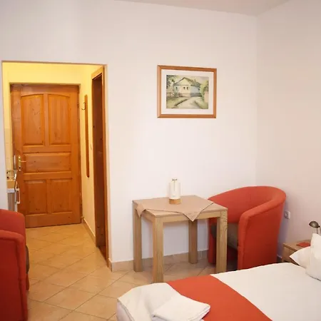 Διαμέρισμα Varga Apartmanhaz