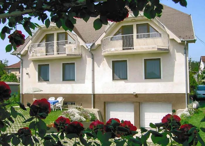 Varga Apartmanhaz * Zalakaros